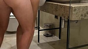 Babe enjoys close-up pov in bathroom at college party