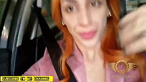 travesti quente brincando gostoso com o uber