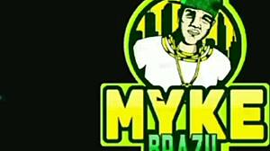 minha tia mya milf catches me masturbating and gives ass for milk