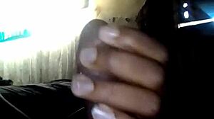 Teen amateur jerks off in homemade video, so hot! 🔥