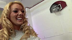 jasmine black licks katalin kiraly's pussy 😍