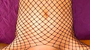 beautiful fitness milf bends over for anal!!