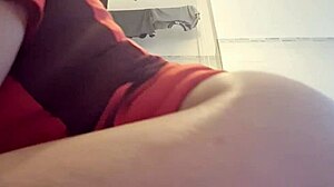 Hot babe shakes big ass with sexy panties on