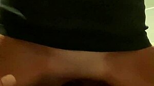 Solo Pussy Orgasm from Vibrator!