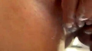 rubia hermosa y culona