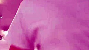 simple selfie clip of enjoying exercise in the gym