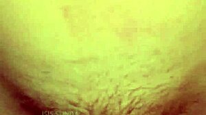 Shaking ass on vibrator leads to wild squirting fountain