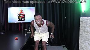 medindo o tamanho da bunda da morena gostosa e o resultado foi will mastro sheer red