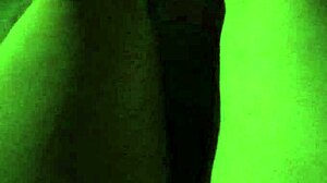 i accidentally flashed my pregnant wife in the dark