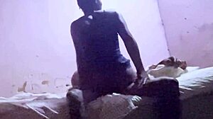 Elle A Fait Tout Le Boulot Toute Seule Et Que Moi Je Suis Juste Allongé En Criant Ouais Vas-Y Continue Continue