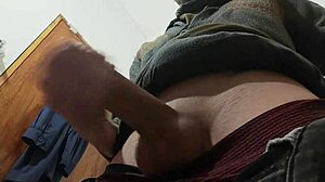 Young Skinny Girl Masturbates In Bathroom!