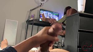 guy jerks off secretly and shows me