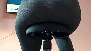 I didnt want to interrupt my workout and peed my gym pants