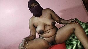 Kolkata College Coed Boldly Fingers Her Medium Pussy