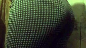 rusa hermosa shows off big tits in usa