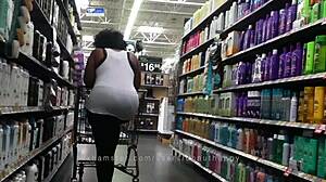 feeling the passion in her big ass and natural tits candidly