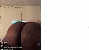 I am Instagram girl 33, showing off my big ebony ass and tits