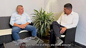 丰满熟女主妇粗暴肏丈夫最好的朋友