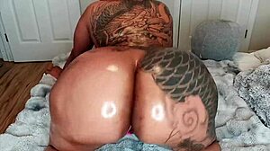 i oiled my ass for twerking and worship with lovense toy