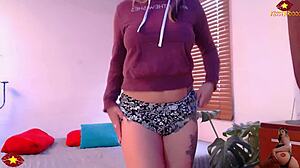 Young Sexy Usa Lover Kisses Tattooed Tits In Homemade Facial Creampie