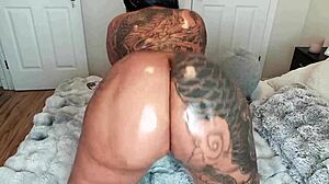 i oiled my ass for twerking and worship with lovense toy