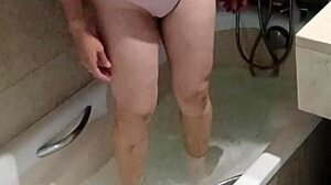 I find naked mother-in-law in bathtub, resist temptation, fuck her juicy pussy