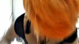 Aimee Paradise Spreading Legs In Close Up