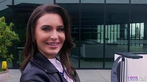 i watchin ella reese in cowgirl wit her big tits n deepthroat, its so hot