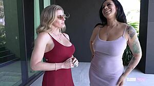 Thicc Ebony Milf Cory Chase Gives Ass To Rae West And Luke Longly In Taboo Doggystyle Anal Sex