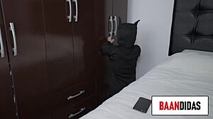 El Tecnico Enano Folla Latina Ass in Outdoor Public