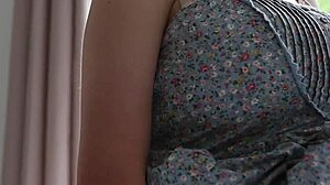 yanks beauty joy masturbating with dildo, fingering big nipples?