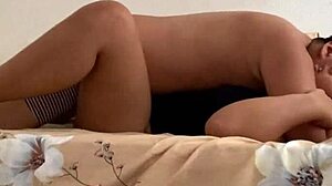 SE LA FOLLA CON SU VESTIDO Y TACONES DESPUÉS DE LA FIESTA