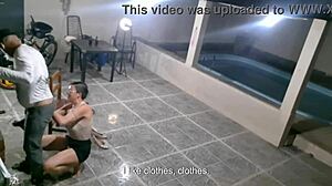 Beggar gets lucky with lady of the house after asking for recyclables