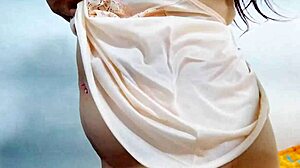 i want you to warm me up all day long