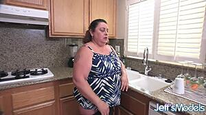 Mature Bbw Wife Lacy Bangs Has Her Tight Holes Stretched