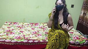 Pakistani aunty calls lover for ass fucking with Hindi dirty talk