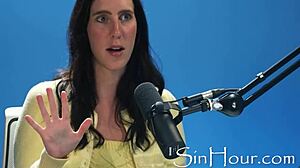 Cadence Lux shares her love for kissing 😘