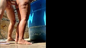 me salio caro tatuarme en el patio, termine con el culo lleno de semen