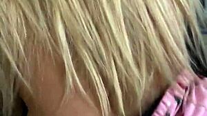 O Padrasto Pervertido Interrompe a Enteada para Satisfazer Seus Instintos Baixos Sex Toy