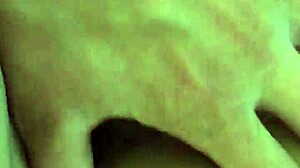 i fuck my thai girlfriend hard, she moan so loud