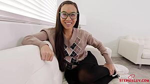 Teen Stepsis Kimmy Kim Fucked Deeply By Jay Rock