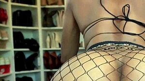 Sexy Ebony Tries On Lingerie So Beautifully!