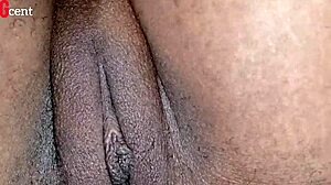 Home Made Shaving With Screaming And Wet Pussy