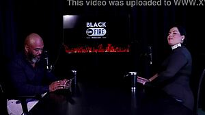 Pri Melancia börjar med massör per timme, suger och rider