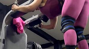 entrenando rico with big tits and ass