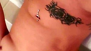 belle petite emy angel samuse masturbates her sexy pussy