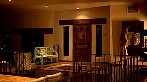 Ryan McLane Fantasizes About Cheating With Milf Nicole Aniston