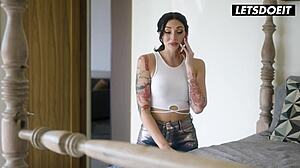 Katie Kush & Charlotte Sins Steamy Strapon Fuck In The Morning - A Girl Knows!