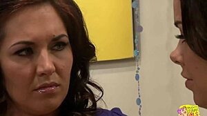 Skinny Brunette Lesbians Kiss And Lick Pussy With Sex Toys And Shoes