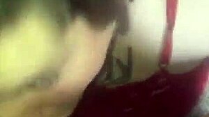 Que rica chúpala que le doy a mi amigo, deepthroating his black cock.